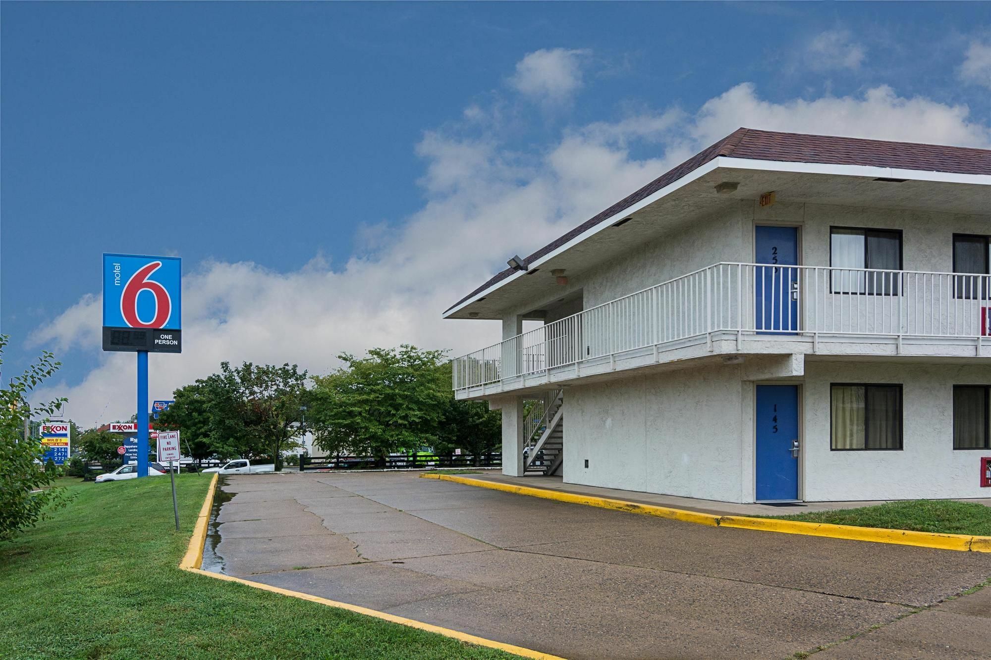 Motel 6 Fredericksburg, Va - North Eksteriør billede